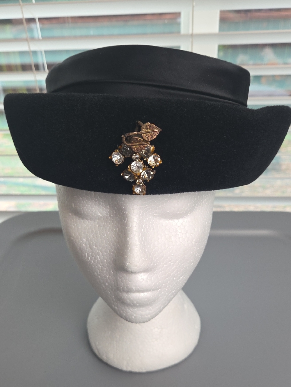 Vintage Maxim Velvet Hat with Satin Trim